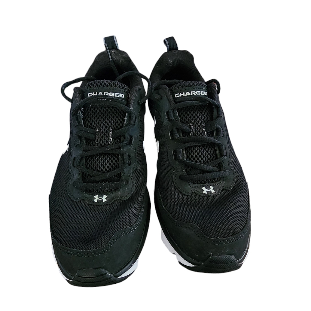 Under Armour Black Sneakers Size 8.5